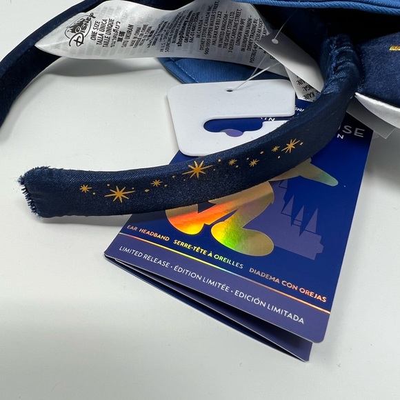 Walt Disney World Peter Pan Mickey Ears - Picture 4 of 7